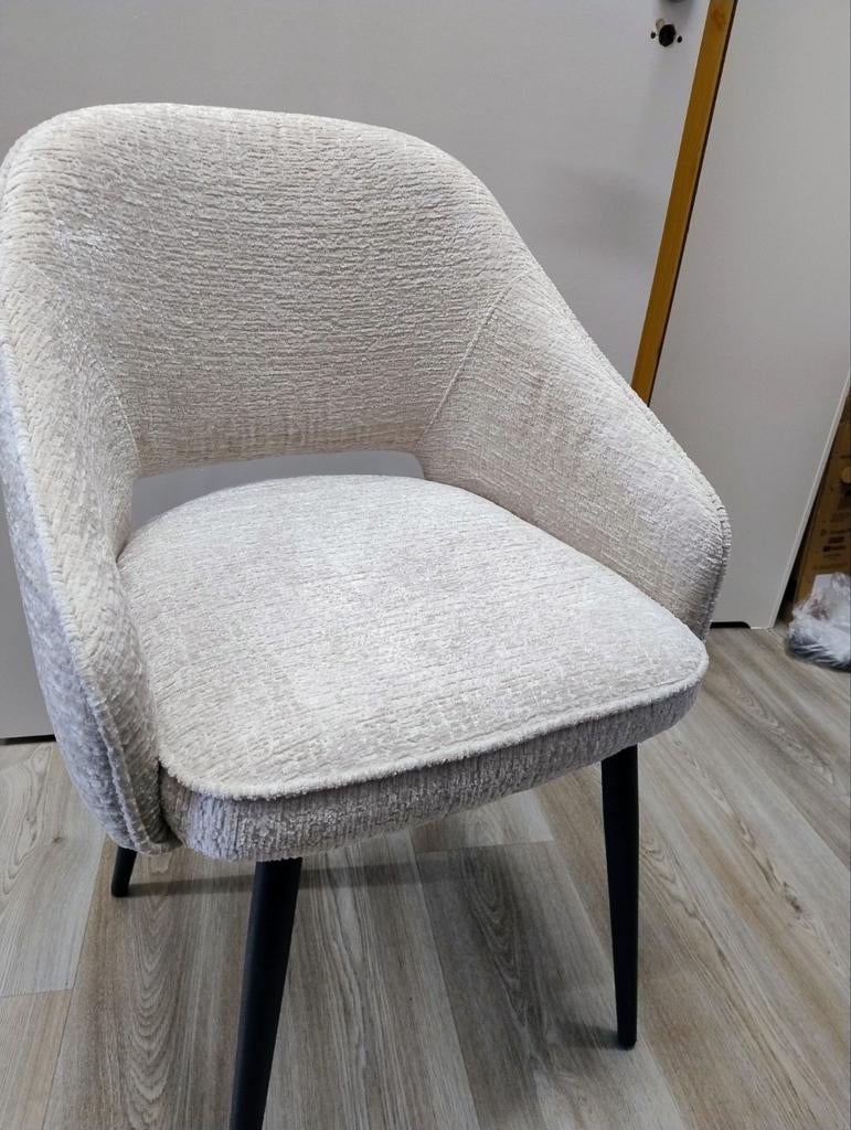 Comfortabele eetkamerstoel - Crème stof nieuw, Modern, Comfortabel, Overige kleuren, Ophalen of Verzenden, Zo goed als nieuw