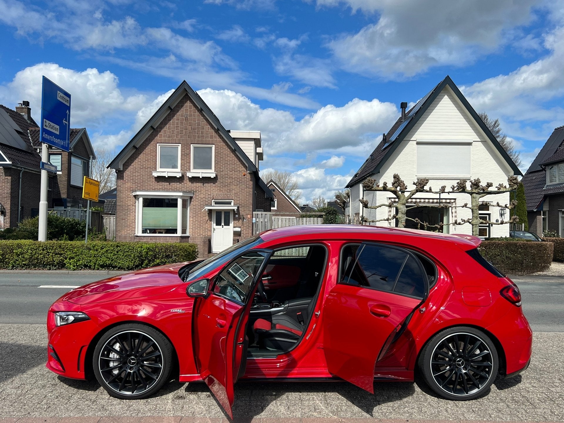 Mercedes-Benz A-klasse AMG 35 4MATIC Edition 1 dealer auto ., Auto's, Automaat, 4 cilinders, Vierwielaandrijving, 1455 kg