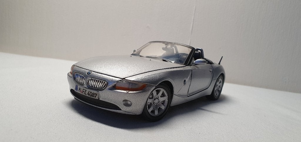 Motormax BMW Z4 E85, Ophalen of Verzenden, Zo goed als nieuw, Auto, Motormax