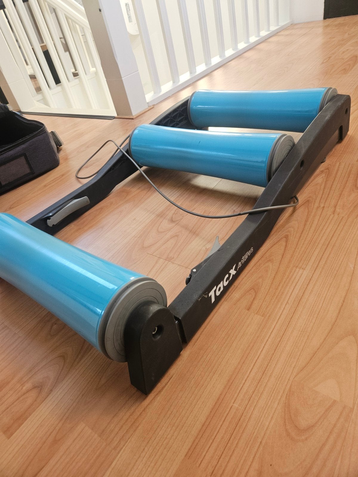 Tacx Antares fietsrollen met opbergtas - Zo goed als nieuw, Ophalen of Verzenden, Zo goed als nieuw