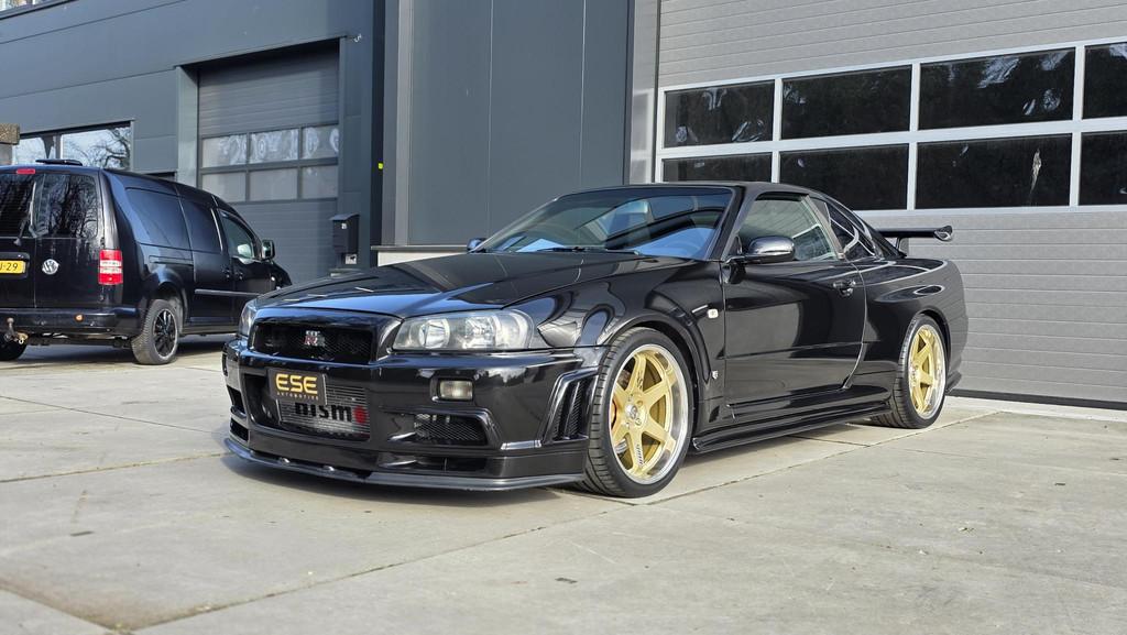Nissan Skyline