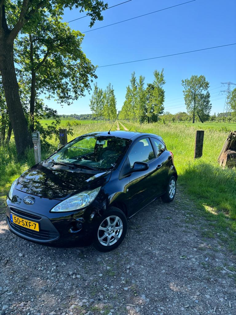 Ford Ka 1.2 69pk 2012 Zwart, Voorwielaandrijving, Stof, 1242 cc, 4 cilinders