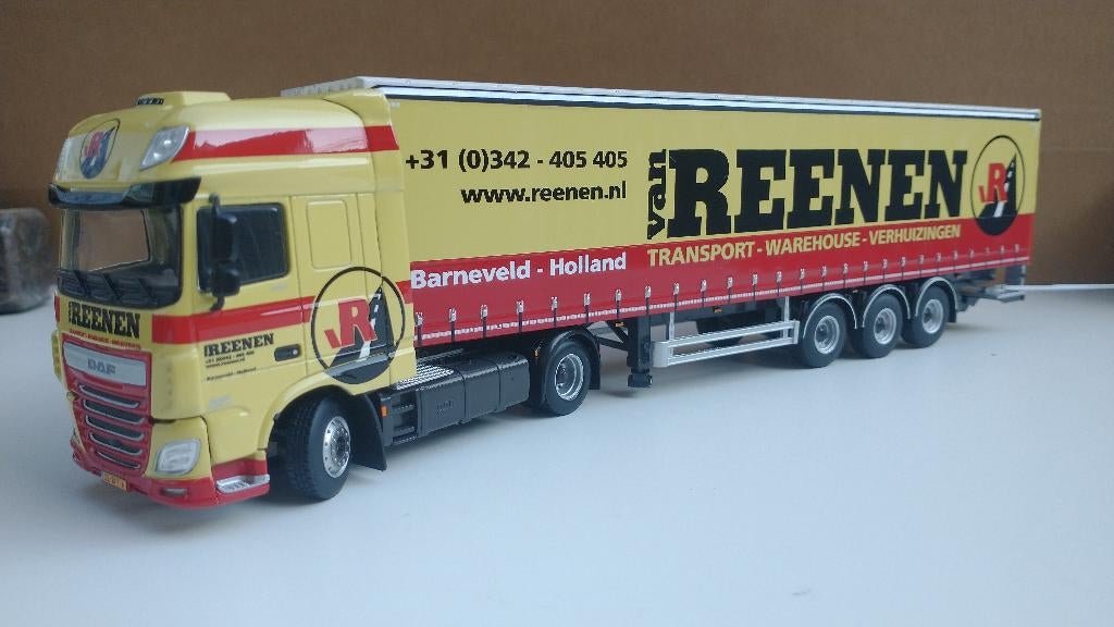 WSI Van Reenen DAF XF met Tautliner, Hobby en Vrije tijd, Modelauto's | 1:50, Ophalen of Verzenden, Zo goed als nieuw, Bus of Vrachtwagen