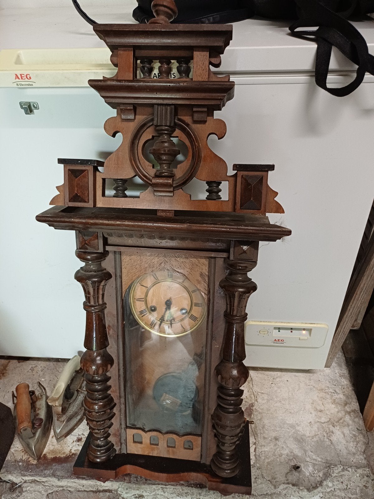 Antieke houten klok - opknapper, Antiek en Kunst, Antiek | Klokken, Ophalen