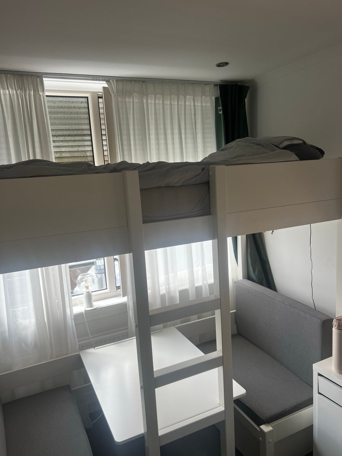 Wehkamp Charlie Combi bed 90x200 - Hoogslaper met bureau, Gebruikt, Eenpersoons, Ophalen of Verzenden, 200 cm