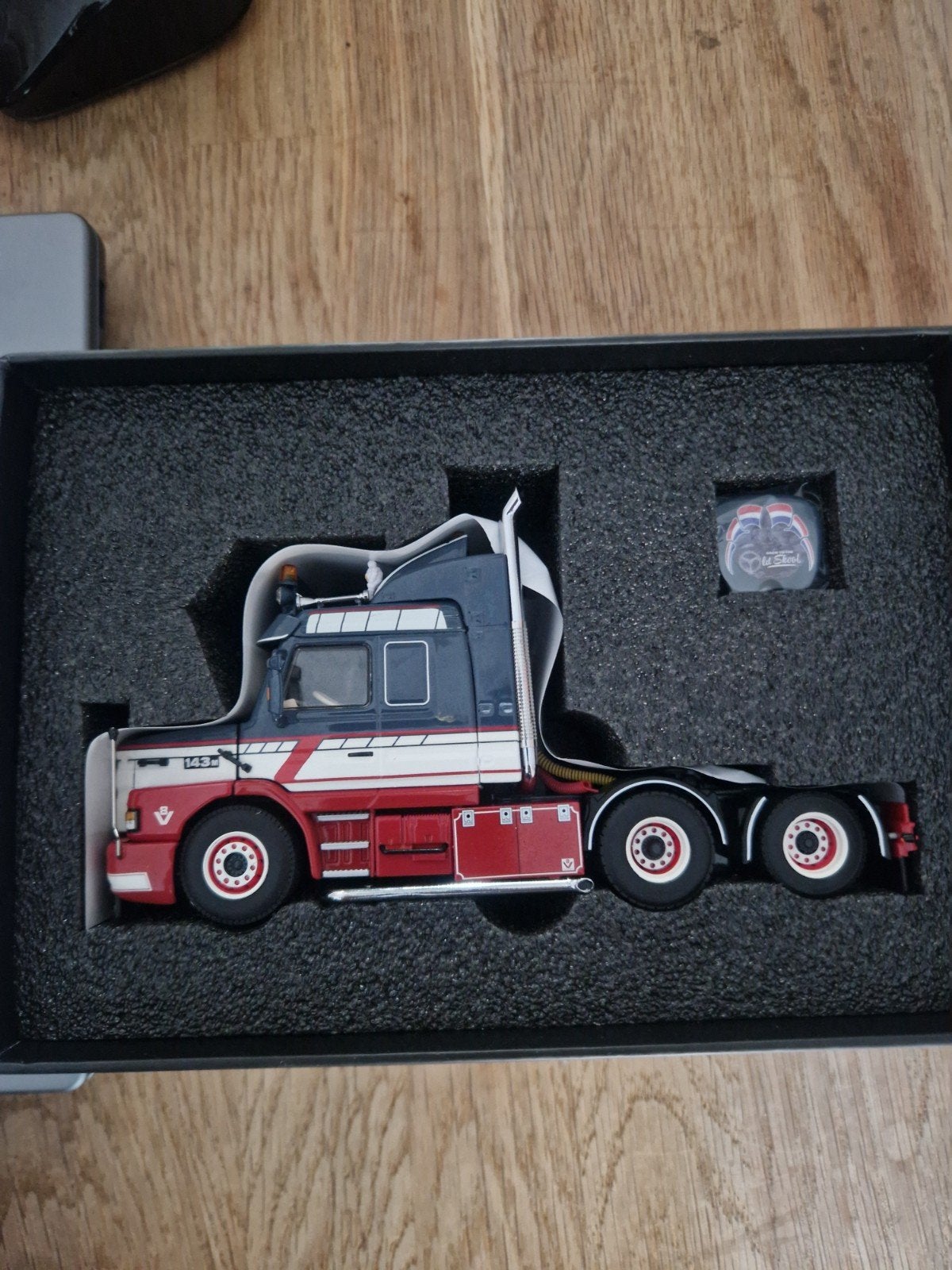 WSI Back To The Oldskool, Hobby en Vrije tijd, Modelauto's | 1:50, Ophalen of Verzenden, Zo goed als nieuw, Bus of Vrachtwagen