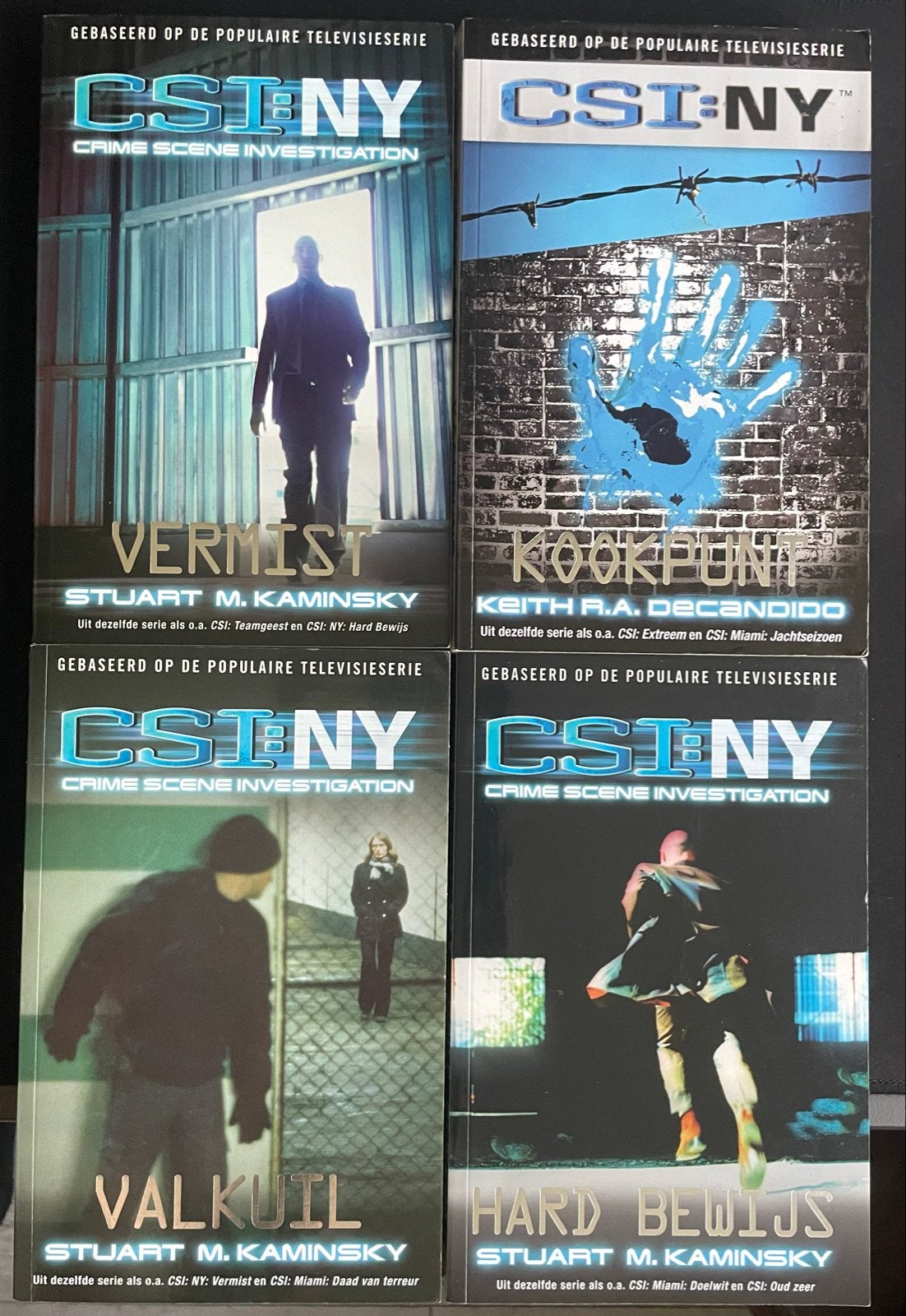 CSI: NY Boekenreeks - 4 thrillers gebaseerd op de tv-serie, Boeken, Ophalen of Verzenden, Gelezen, Tv-bewerking