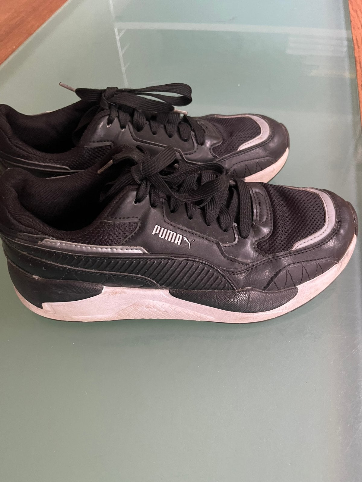 Puma sneakers maat 40, Ophalen of Verzenden, Zo goed als nieuw