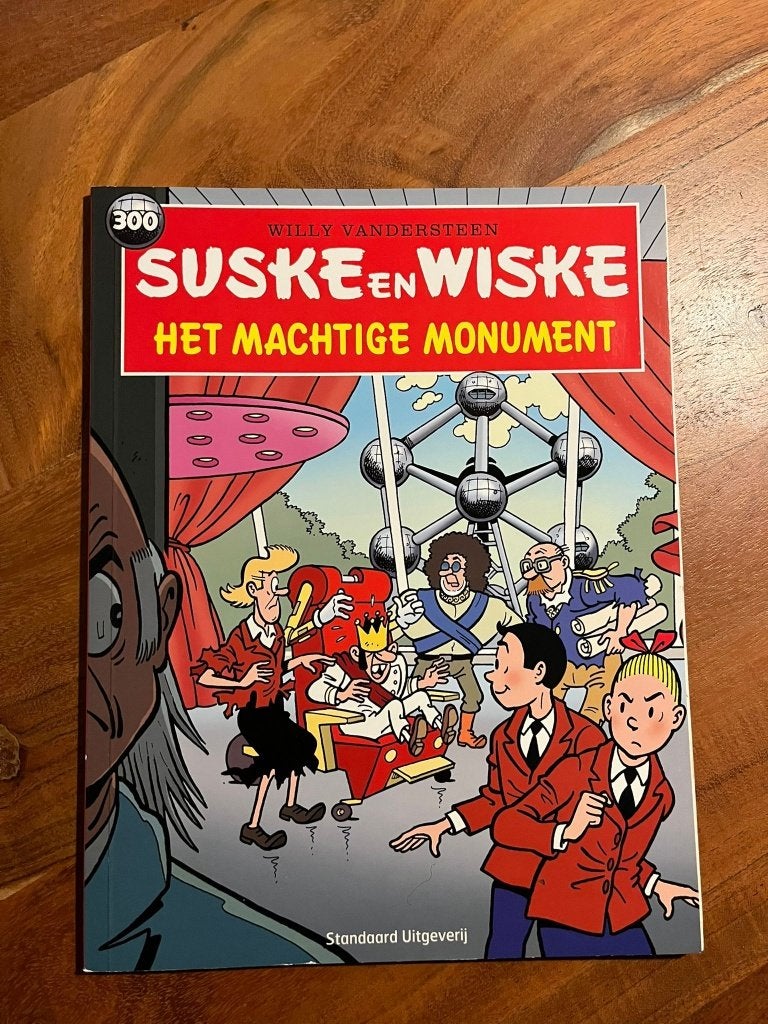 Suske en Wiske 300 – Het Machtige Monument, Eén stripboek, Ophalen of Verzenden, Zo goed als nieuw