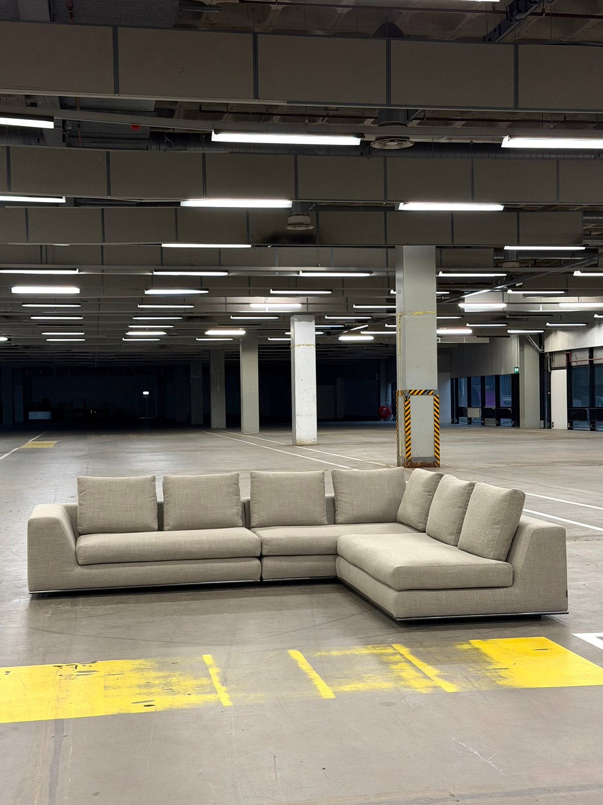 Minotti Hamilton Hoekbank | Modulair | NIEUWSTAAT + Garantie, Metaal, Hoekbank, 300 cm of meer, Ophalen of Verzenden