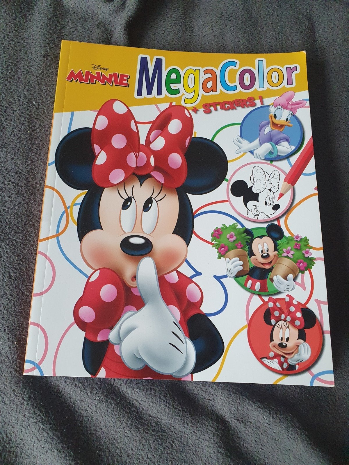 Minnie Megacoler + stickers!, Ophalen, Nieuw, Papier, Schets- of Tekenboek