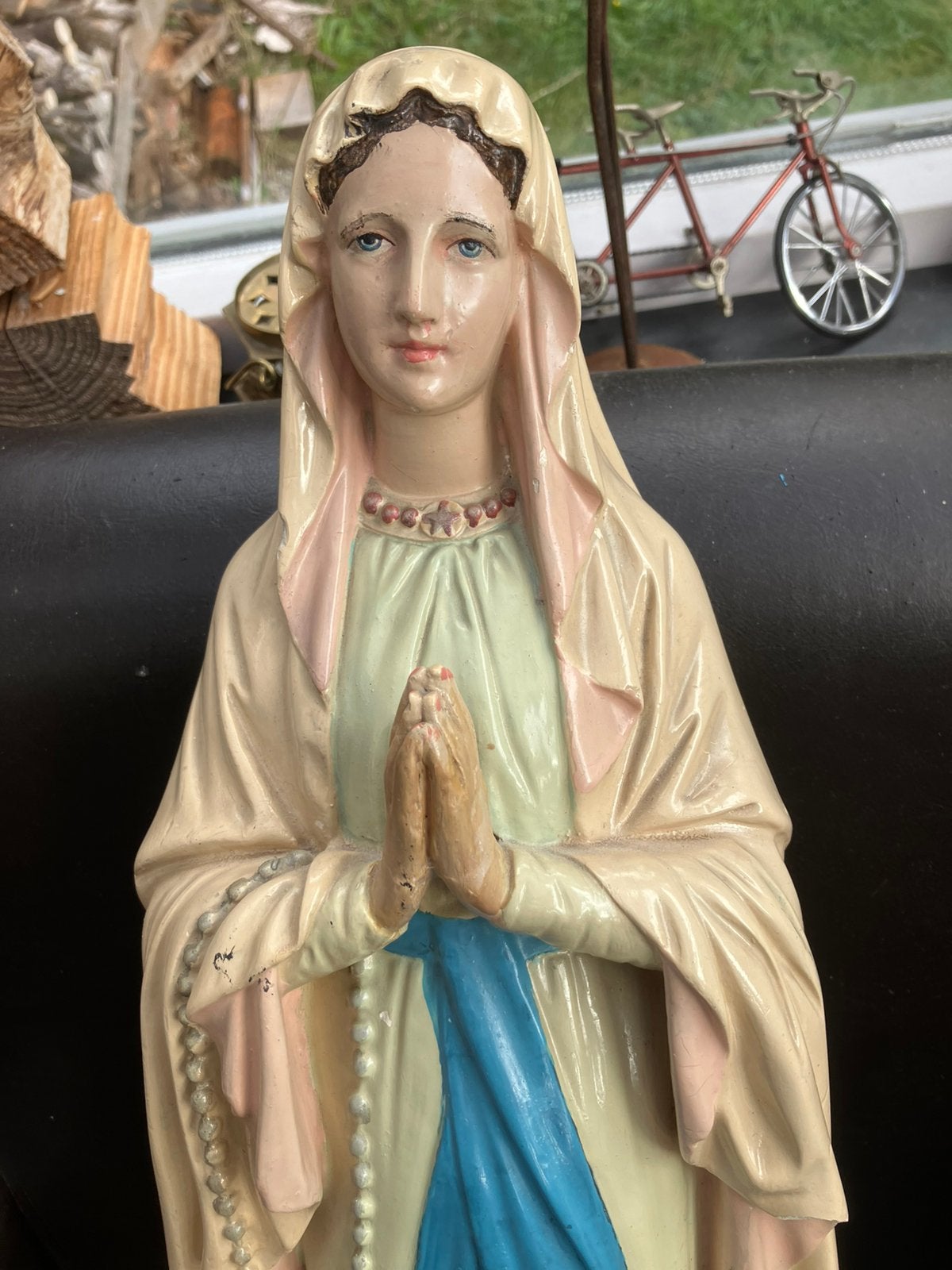 Groot maria beeld, Ophalen