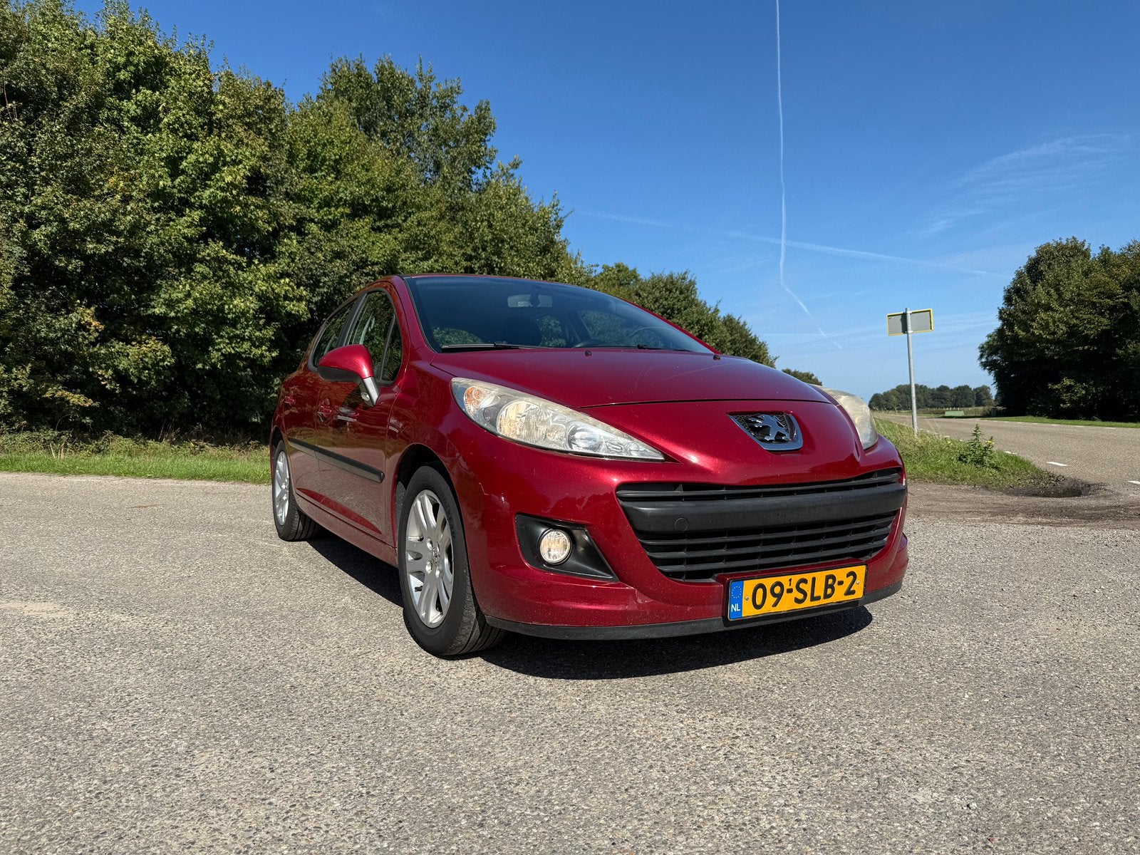 Peugeot 207 LPG 1.4 VTI 16V 5DRS 2011 Rood, Voorwielaandrijving, 49 €/maand, Handgeschakeld, Geïmporteerd