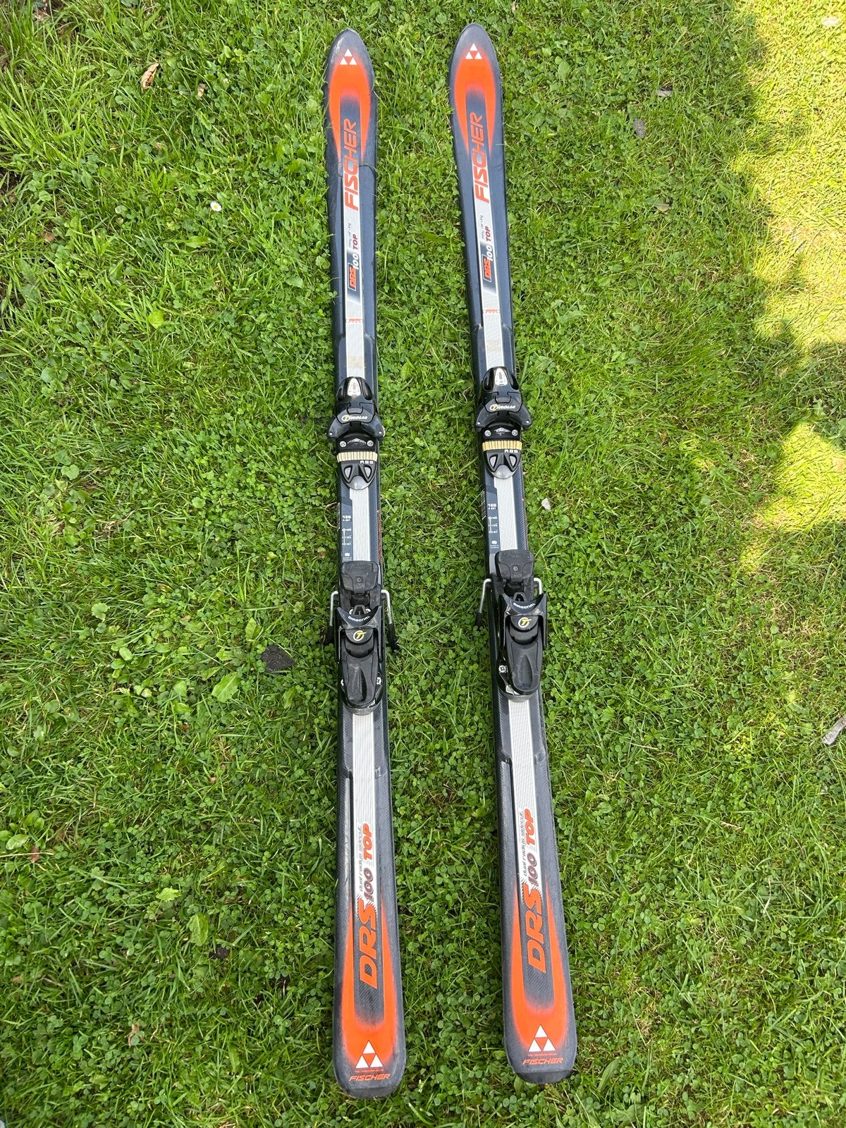 Fischer DRS 100 Top ski's met Tyrolia bindingen, Ophalen, 160 tot 180 cm, Carve, Skiën