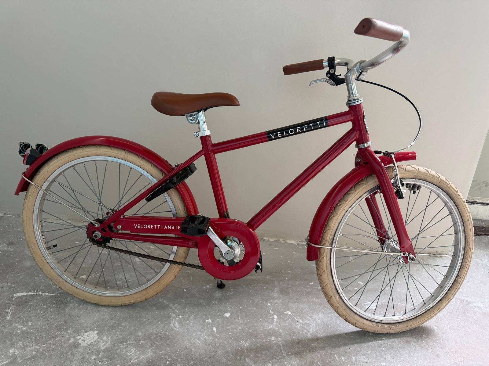 Veloretti junior 20 Inch Kinderfiets Dakota Red, Ophalen, Zo goed als nieuw, 16 tot 20 inch, Veloretti