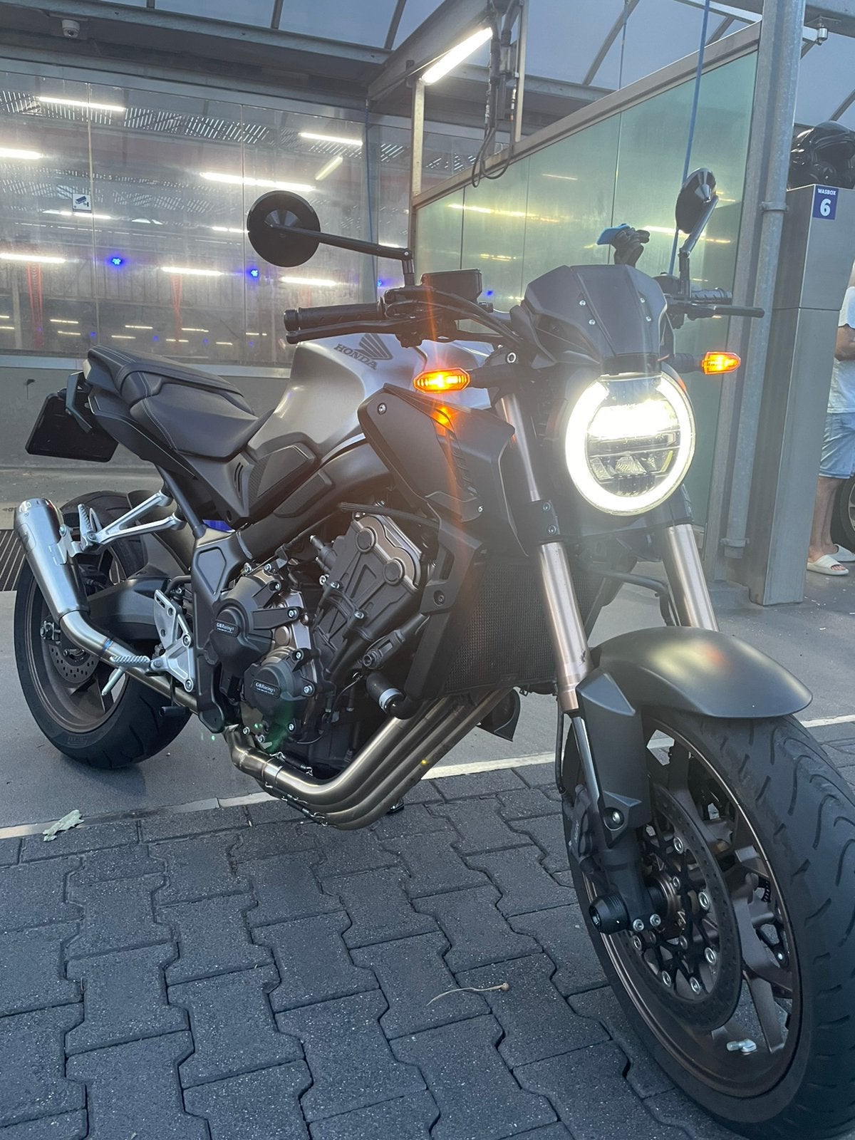 Honda CB650R met opties, Motoren, Particulier, Naked bike