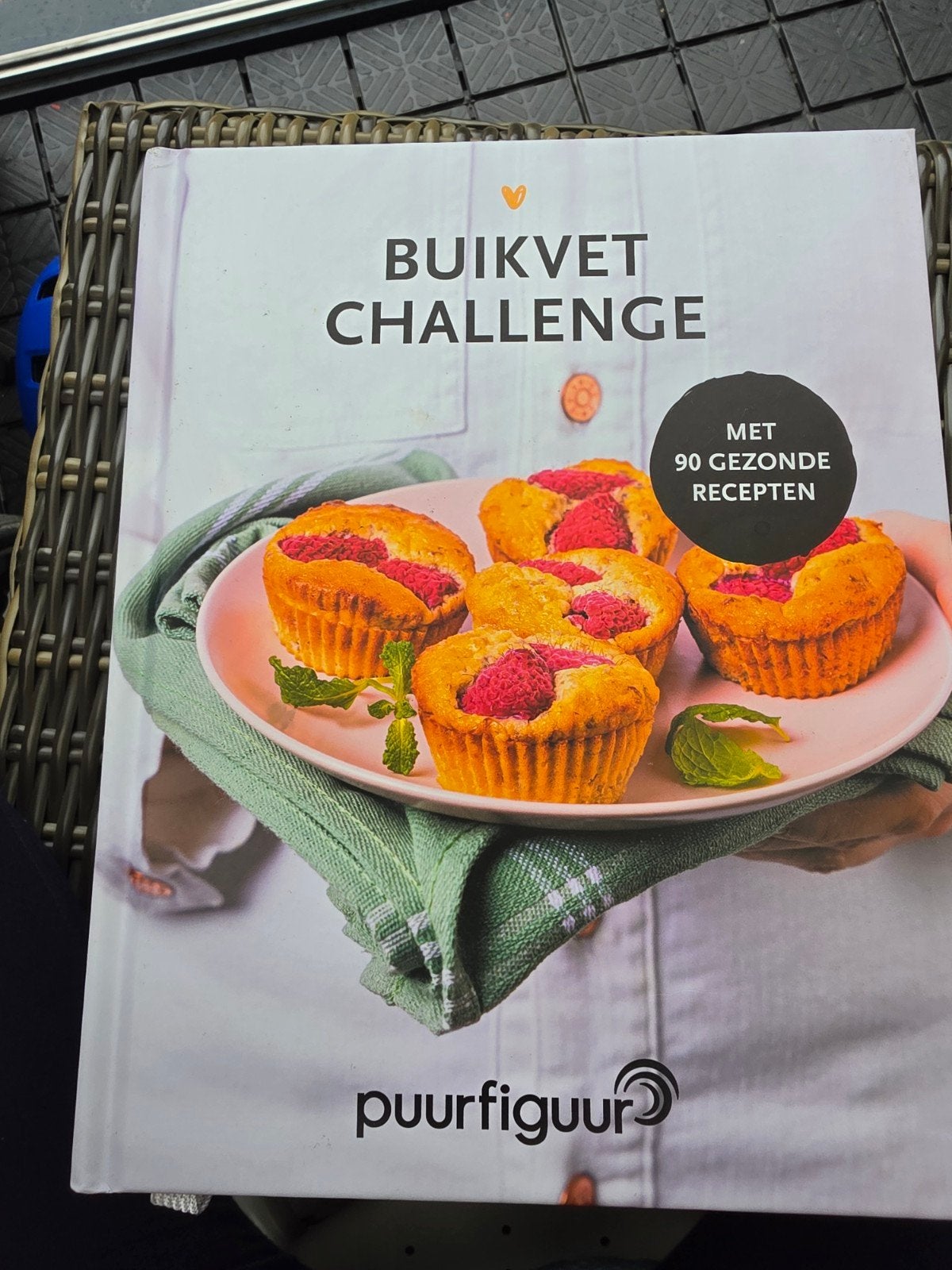 Buikvet Challenge - Een Platte Buik in 5 Weken, Ophalen of Verzenden, Zo goed als nieuw, Dieet en Voeding, Team Puurfiguur