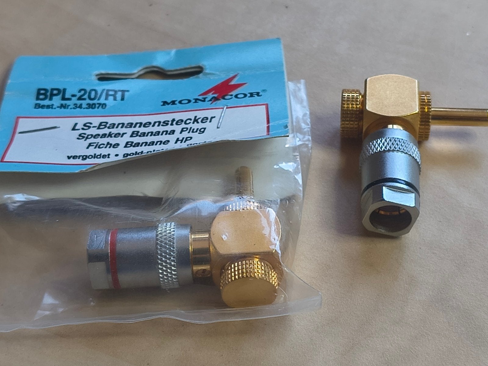 Monacor Banaanplug Speaker Aansluiting - Nieuw (1 set), Audio, Tv en Foto, Ophalen of Verzenden