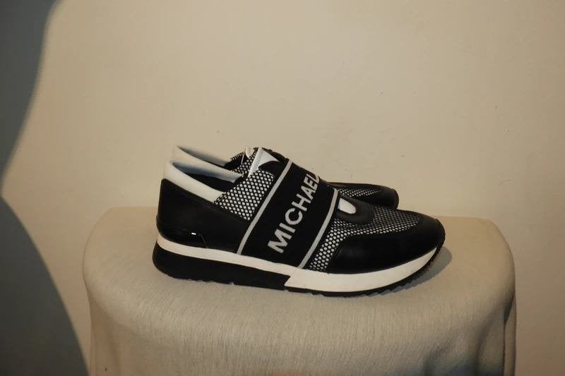Michael Kors zwarte schoenen merk band gaas stof 38, Michael Kors, Verzenden, Zwart, Sneakers of Gympen