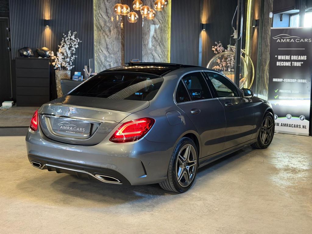Mercedes-Benz C-klasse 180 AMG|PANO|SFEER|INCL. BTW!, Auto's, Mercedes-Benz, Sedan, 16 km/l, 1360 kg, Automaat