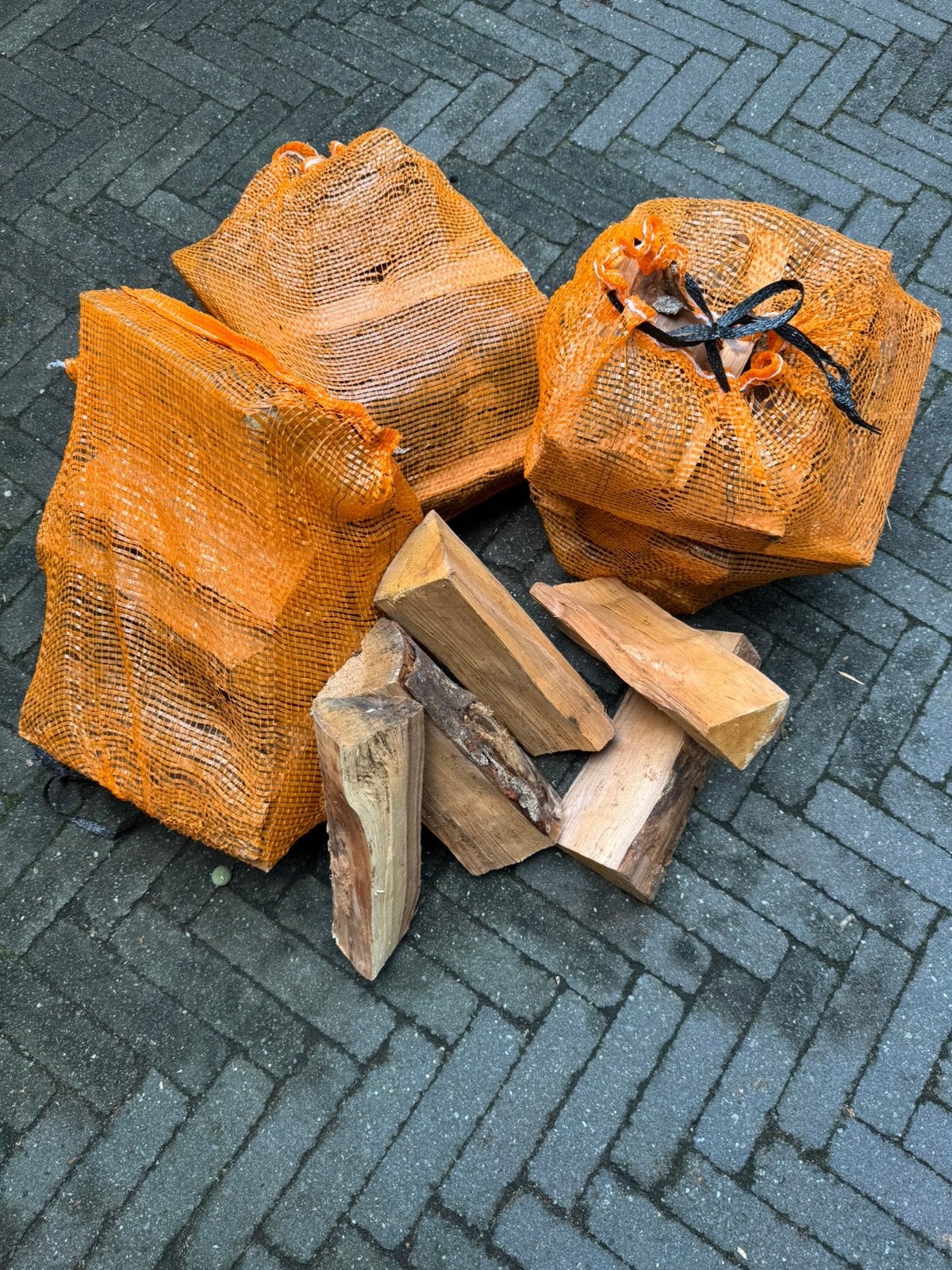 brandhout in netjes, Minder dan 3 m³, Ophalen of Verzenden, Elzenhout, Blokken
