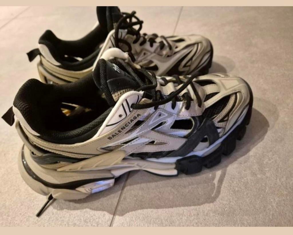 Balenciaga 36.5 track 2, Ophalen of Verzenden, Zo goed als nieuw, Hardloopschoenen, Overige merken