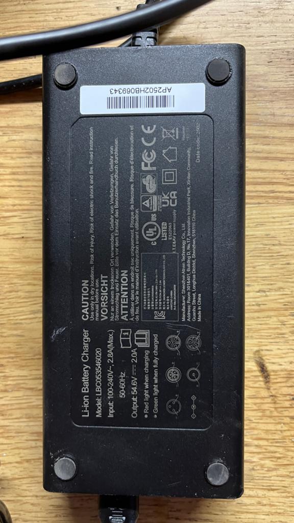 Fatbike Oplader 54.6V 2.0A - Li-ion Batterij Lader, Ophalen of Verzenden, Gebruikt