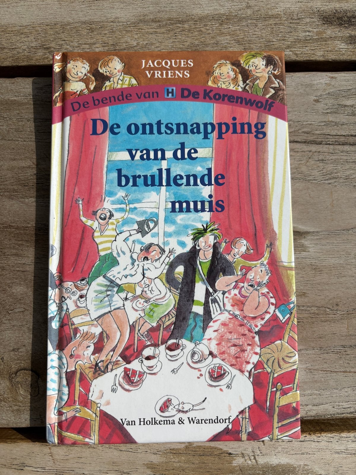 De ontsnapping van de brullende muis - Jacques Vriens, Ophalen of Verzenden, Zo goed als nieuw, Fictie algemeen