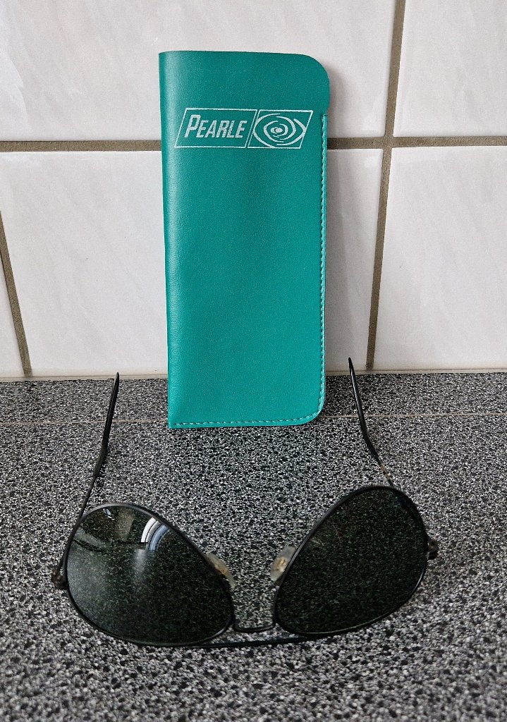 Zwarte zonnebril, Overige merken, Gebruikt, Zonnebril, Zwart