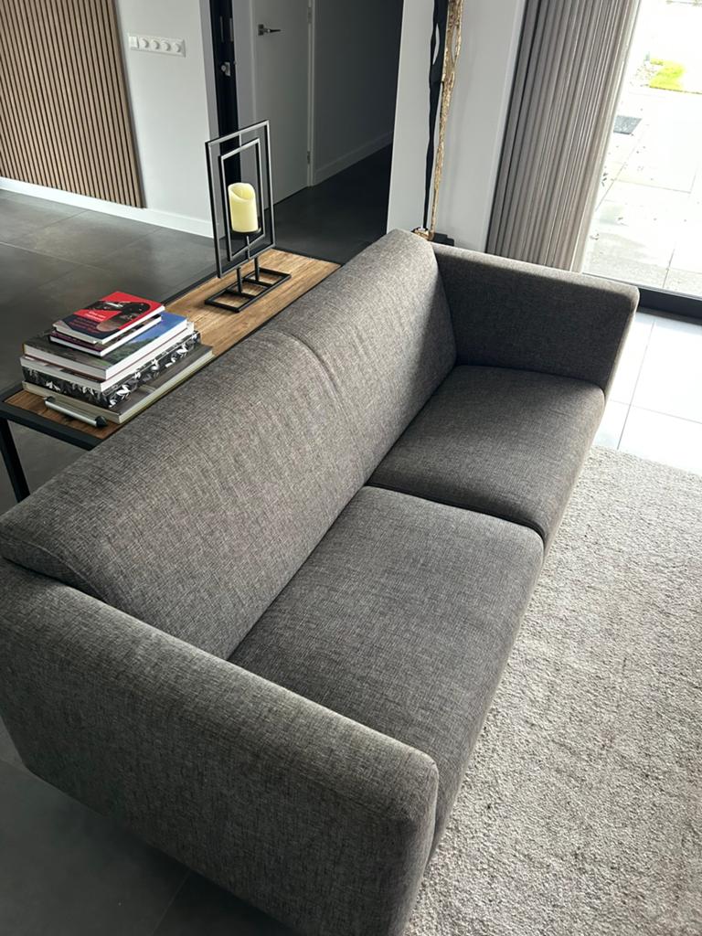 Izgst ruime 2,5 zits bank, Ophalen, Driepersoons, 75 tot 100 cm, Zo goed als nieuw