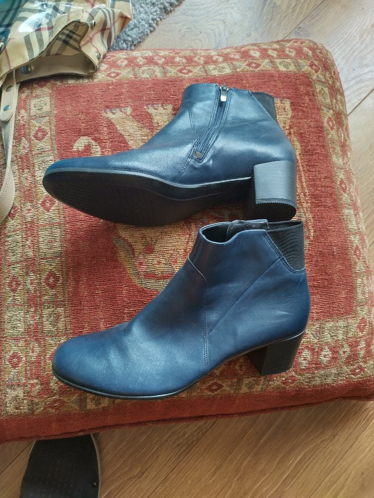 Ecco laarsjes maat 41 blauw, Kleding | Dames, Schoenen, Ecco, Blauw, Lage of Enkellaarzen, Nieuw