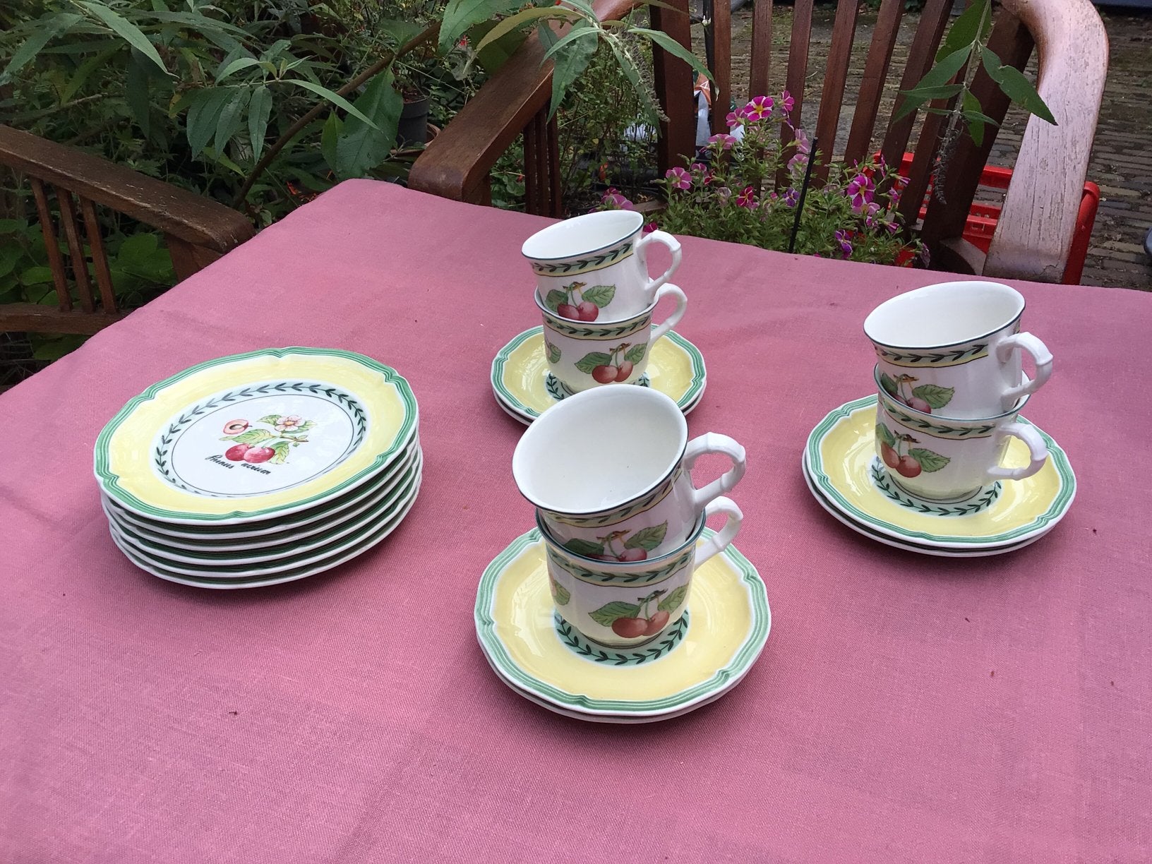 Villeroy & Boch. Frenche Garden, valence, Antiek en Kunst, Ophalen of Verzenden