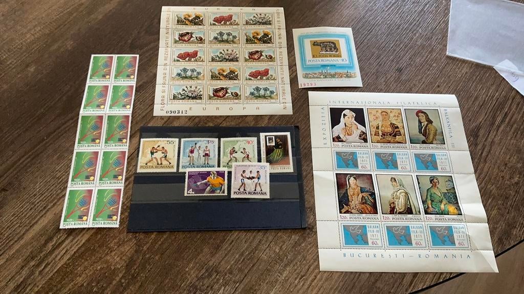 #69 Kleine verzameling Roemenie, Postzegels en Munten, Postzegels | Volle albums en Verzamelingen, Ophalen of Verzenden