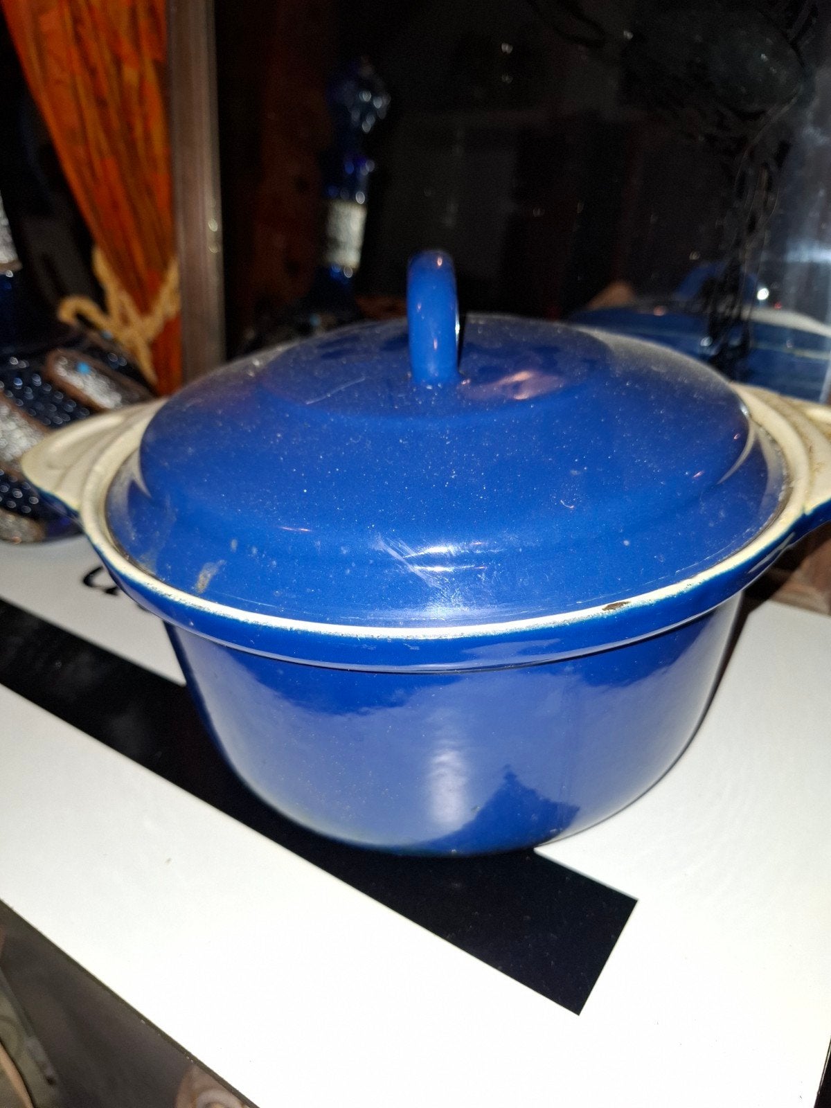 Blauwe geëmailleerde gietijzeren braadpan met deksel, Huis en Inrichting, Keuken | Potten en Pannen, Gebruikt, Met deksel, Ophalen of Verzenden