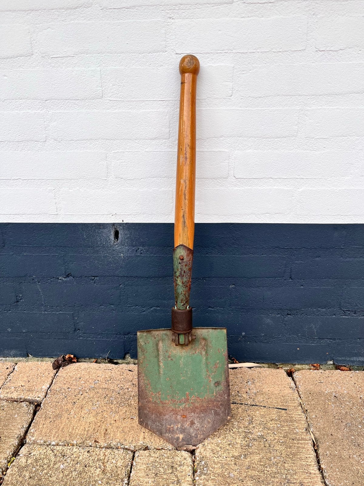 Vintage Opvouwbare Legerschep/ pioeniersschep - 65 cm lang, Ophalen, Gebruikt, Overige typen, Overige merken