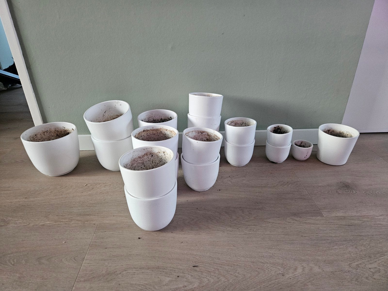 Diverse potten in verschillende maten, Tuin en Terras, Kunststof, Gebruikt, Rond, Minder dan 40 cm