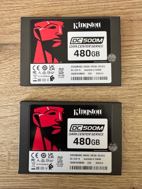 2 x Kingston DC500M - 480GB SSD - 2,5" SATA 600 - als nieuw, Computers en Software, Intern, 480GB, Kingston, Ophalen of Verzenden