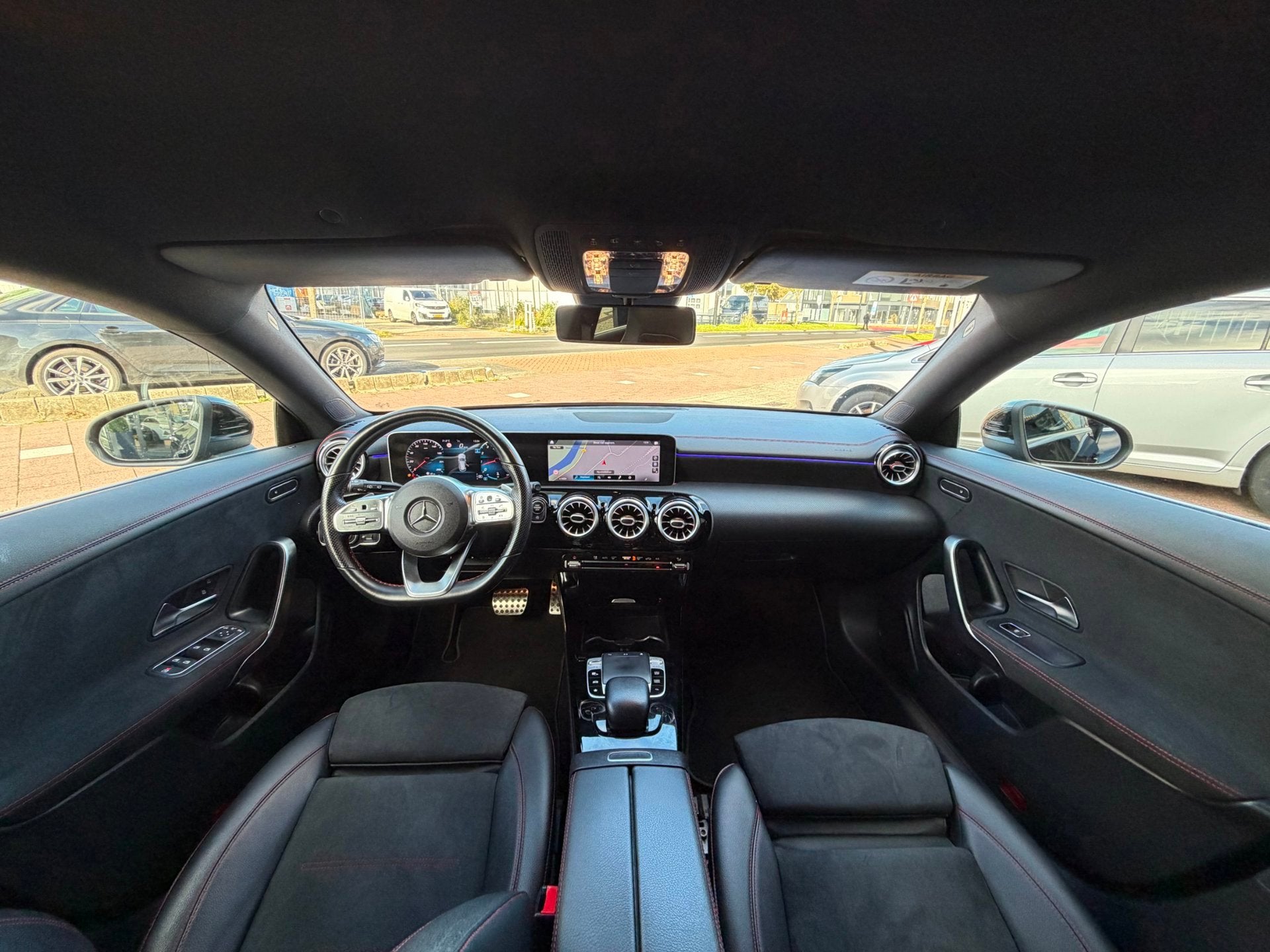 Mercedes-Benz CLA-klasse Shooting Brake 220 Premium Plus AUT, Auto's, Gebruikt, Euro 6, Grijs, 1600 kg