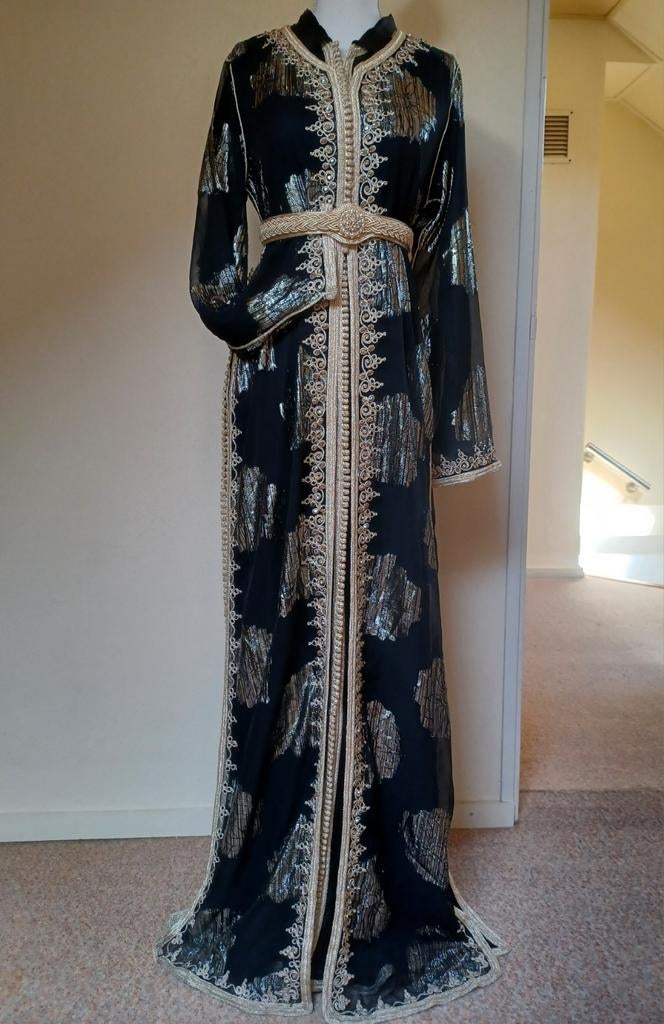 Te koop marokkaanse jurk takchita tekshita kaftan tekchita, Kleding | Dames, Gelegenheidskleding, Ophalen of Verzenden, Zo goed als nieuw