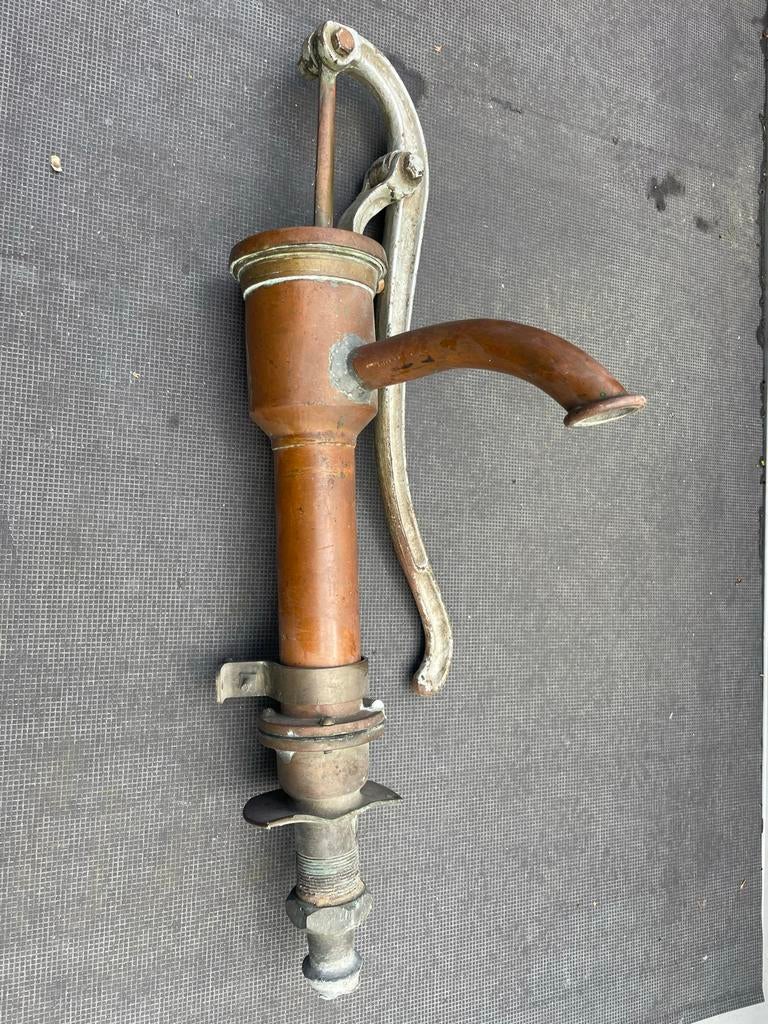 Antieke koperen waterpomp met hendel, Antiek en Kunst, Ophalen