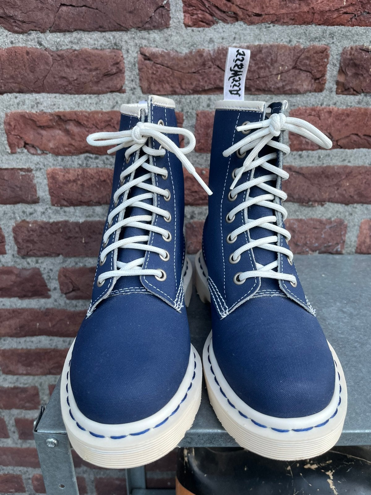 Dr. Martens 13450 Blue & white maat 36, Dr. Martens, Docs, Wit, Docs