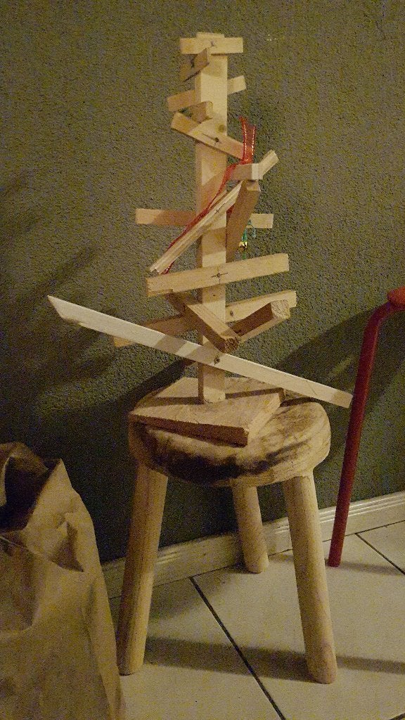 Christmas tree, Diversen, Ophalen