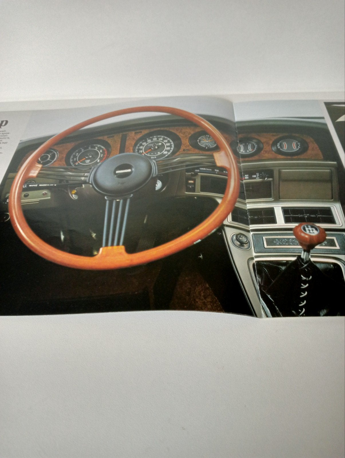 Mazda 929 brochure uit 1977  Klassieke auto informatie nieuw, Ophalen of Verzenden, Nieuw, Mazda