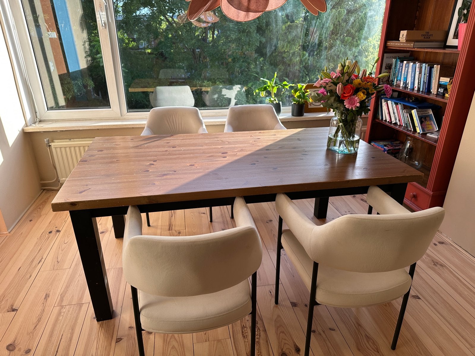 Gratis ophalen! Houten eettafel, Ophalen, Gebruikt, 100 tot 150 cm, 50 tot 100 cm