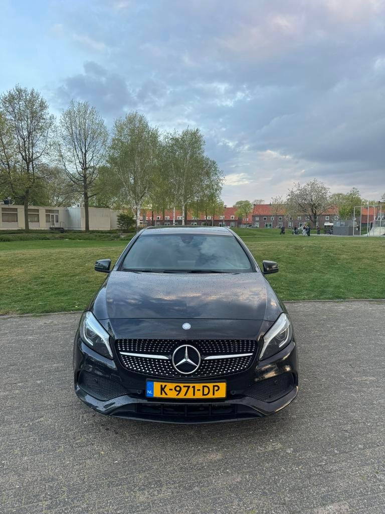 Mercedes-Benz A-Klasse A200 d 136pk 2017 Zwart, Auto's, 136 pk, 4 cilinders, Particulier, Geïmporteerd