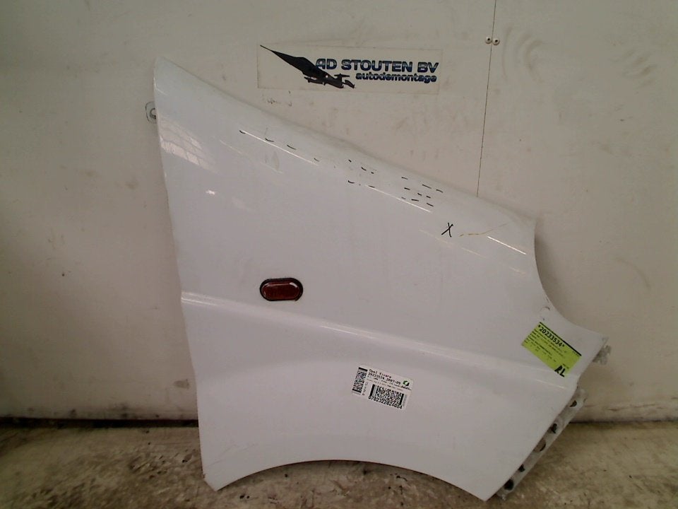 Spatbord Rechts Voor Opel Vivaro (2006-08/2014-07), Gebruikt, Bahnhofsplatz, Rüsselsheim am Main 65423, , Duitsland, Opel, Opel Automobile GmbH