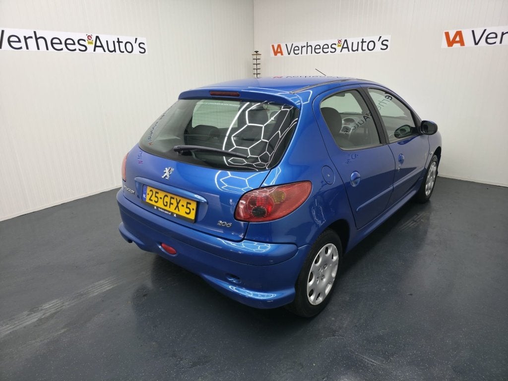 Peugeot 206 1.4 Génération, Auto's, 31 €/maand, 4 cilinders, Blauw, Origineel Nederlands