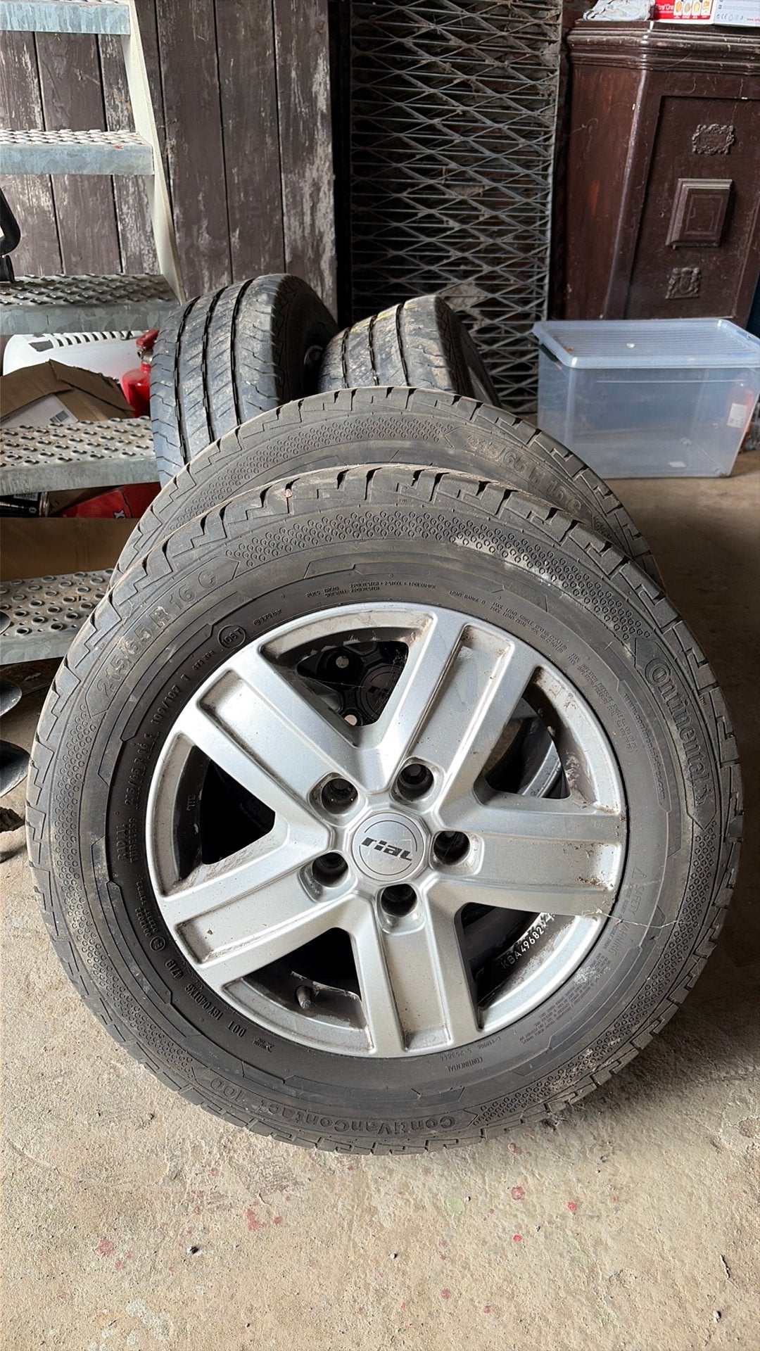 Continental ContiVanContact 100 215/65 R16C 109/107T + velg, 16 inch, Ophalen of Verzenden, Band(en), Zomerbanden