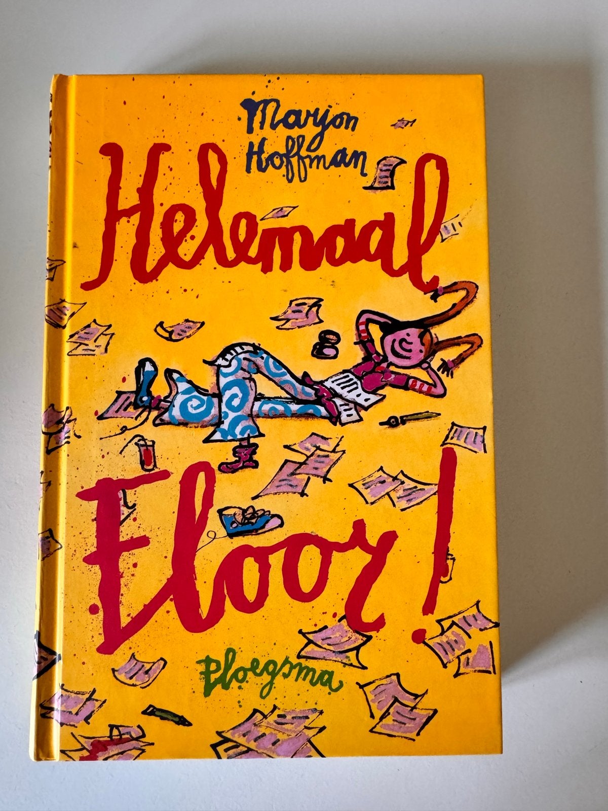 Helemaal Floor! - Marjon Hoffman (Zo goed als nieuw), Ophalen of Verzenden, Zo goed als nieuw, Fictie algemeen