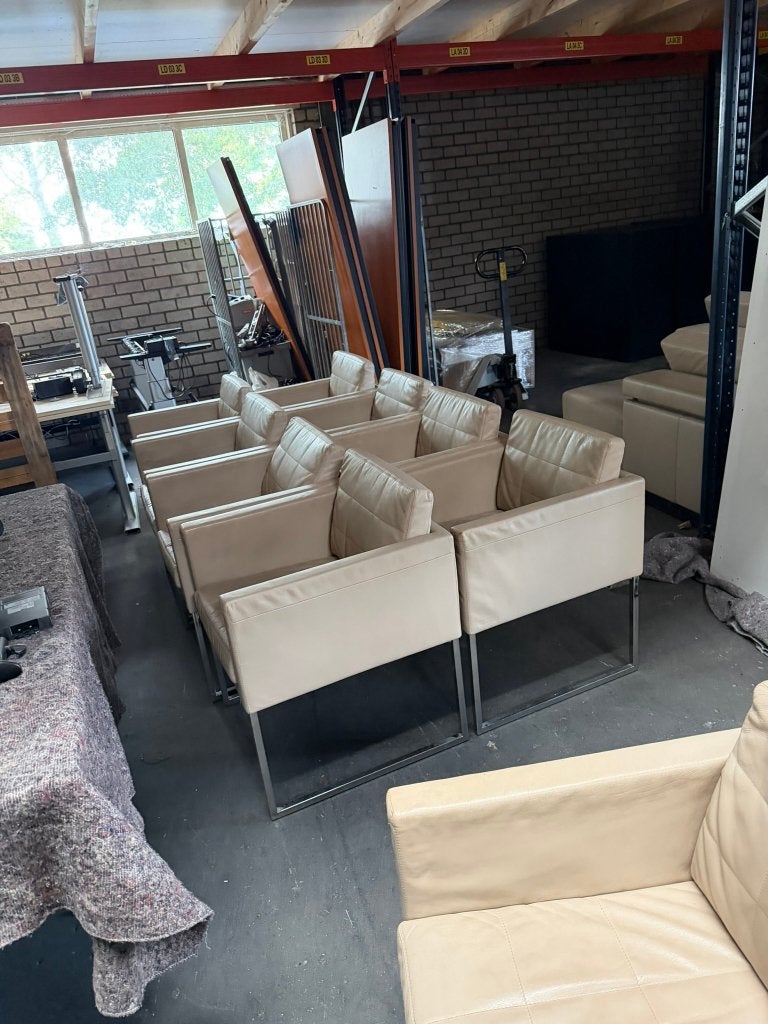Partij van 10 Matteo Grassi fauteuils, beige/crème leder, Ophalen, Gebruikt, DESIGN, 50 tot 75 cm